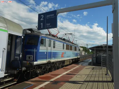 EP07-422 с поездом 303 Гродно - Краков в Кузнице — Минифотогалерея —  Railwayz.info