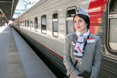 Дед Мороз приехал на юг Ямала на праздничном поезде - Радио Sputnik,  28.11.2023