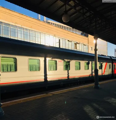 Фирменный поезд \"Янтарь\" Калининград-Москва отправляется с Южного вокзала.  Калининград. Первая половина 70-х годов. #калининград… | Instagram