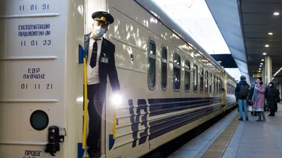 Ночью 19 февраля сошел с рельсов поезд «Киев — Варшава»: начали  расследование