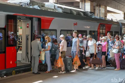 Отзыв о Скоростной поезд РЖД \"Ласточка\" Москва - Нижний Новгород | Для  частых поездок очень удобно - репортаж из Ласточки))