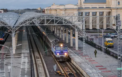 Поезд Москва-Прага из 4-х пассажирских вагонов 4-осных