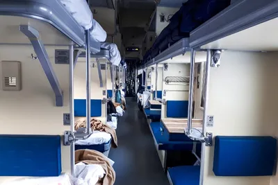 Шторы и USB-порты»: в поезде Калининград — Москва появились вагоны  капсульного типа