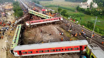Катастрофа на железной дороге в Индии: погиб как минимум 261 человек, сотни  ранены