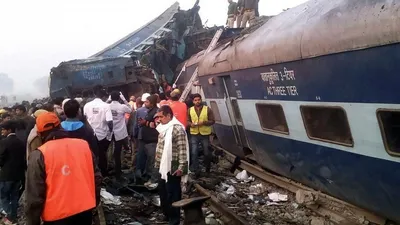 Железнодорожная катастрофа на севере Индии: десятки погибших | Euronews