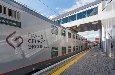 Туристы штурмуют Крым на поездах. ФПК и «Гранд Сервис Экспресс» возвращают  поезда дальнего следования, в частности, на курортных направлениях | Vgudok