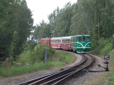 Чешский локомотив поезда на железной дороге Редакционное Фото - изображение  насчитывающей быстро, электричество: 185258701