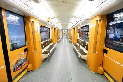 В московском метро появился «поезд будущего»