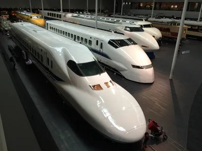 Новому японскому поезду не страшны даже землетрясения