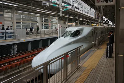 Как в Японии. В России создадут поезд с максимальной скоростью до 400 км/ч