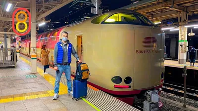 Mobile-review.com Япония. Поезда, вокзалы. Киото