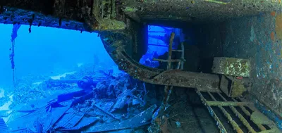 Сандбанк и затонувшие корабли Лара и оуллия Стоковое Фото - изображение  насчитывающей туризм, скрученный: 163407862