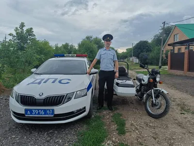 Full HD изображение полицейского мотоцикла 2024 года