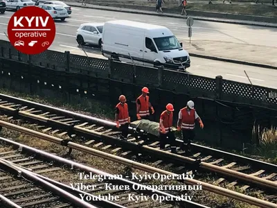 В Жамбылской области школьник с охапкой дров попал под поезд