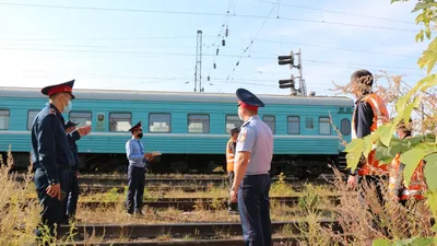 В Княжпогостском районе мужчина чуть не попал под поезд | Комиинформ