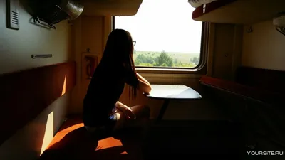 Девушка в поезде успела дважды обокрасть попутчиц по дороге в Кемерово