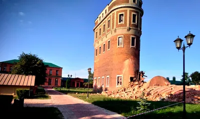В поселке Лев Толстой рухнула водонапорная башня Добринские вести