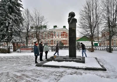 В Центральном парке поселка Лев-Толстой появился новый детский городок  Добринские вести