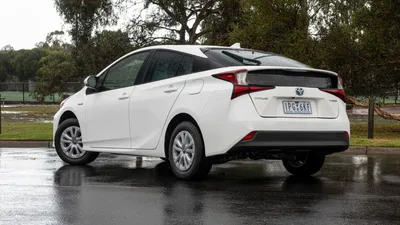 2024 Toyota Prius Comes With Exciting New Features | NYE Toyota