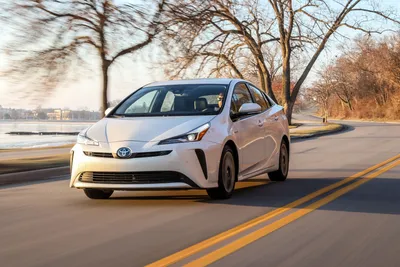 2023 Toyota Prius Review: Impressive Economy, Performance, and Good Looks |  GearJunkie