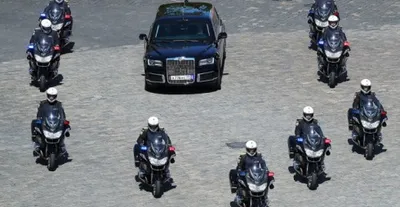 GIF изображения Путина на мотоцикле: живые и динамичные
