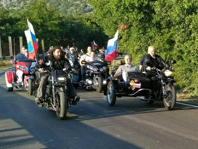 Уникальное изображение - Путин на мотоцикле в 4K