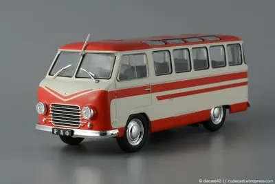 1:43 РАФ 976 автобус с журналом №22| Интернет-магазин масштабных моделей  для коллекционеров