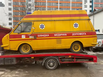 Аренда РАФ 2203 жёлтый, ретро микроавтобус для свадьбы, микроавтобус в  стиле ретро, маршрутка СССР, рафик из СССР. Заказ минивена Ретро гараж
