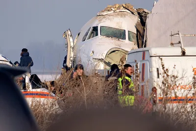 Обнаружены два обгоревших тела». В Армении разбился самолет с российскими  пилотами - Газета.Ru