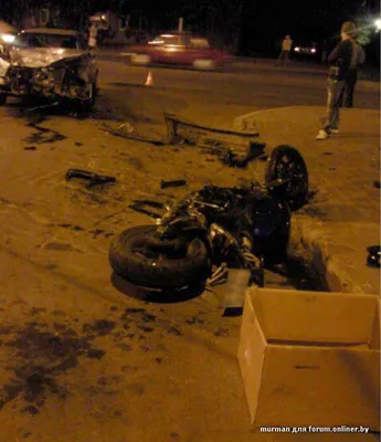 Уникальные фотографии: разрушенные мотоциклы в объективе камеры