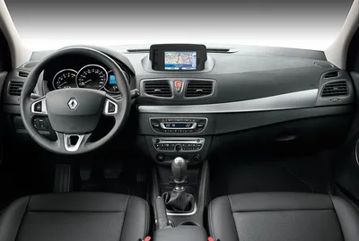 Renault Fluence (2010) - picture 5 of 10