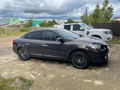 Купить Renault Fluence с пробегом в Москве, выгодные цены на Рено Флюенс бу