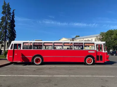 Два ретро-автобуса из Ставрополя восстановил музей в Санкт-Петербурге |  Своё ТВ