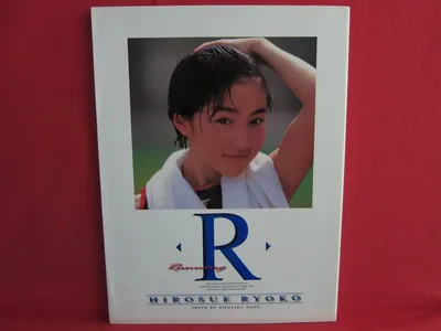 Великолепие знаменитости: Рёко Хиросуэ в WebP