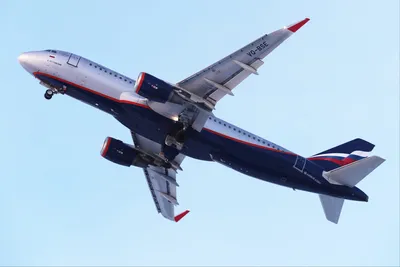 Полностью российские самолёты Ту-214 и SJ-100 ждать ещё два года? Столько  времени понадобится на