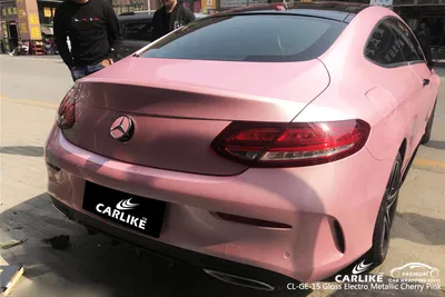 Mercedes pink fotografías e imágenes de alta resolución - Alamy