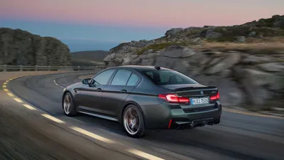 В сети появились снимки BMW M2 Competition