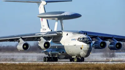 Украинские СМИ утверждают, что ВСУ сбили над Азовским морем российский  самолет-разведчик А-50 - Delfi RUS