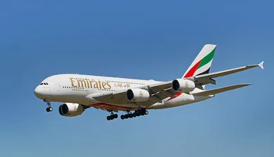 Где сейчас летает Airbus A380? Смотрите направления!
