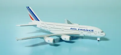 Airbus A380 крупнейший коммерческий реактивный самолет Редакционное  Стоковое Изображение - изображение насчитывающей перемещение, больш:  223360359