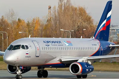 Самолет «Аэрофлота» уперся в сугроб в челябинском аэропорту