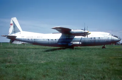 Сайт авиационной истории - Реестр Ан-10 (26 серия, завод №64)