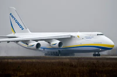 ЧП с самолётом АН-124 в аэропорту Новосибирска: онлайн-трансляция, фото,  видео