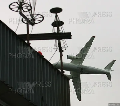 В Воронеже третий самолет Ан-148 передали Министерству обороны