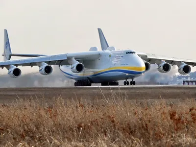 Украинские военные уничтожили самый крупный транспортный самолёт в мире Ан- 225 \"Мрия\" » Авиация России