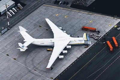 Опубликованы фото уничтоженного Россией Ан-225 – самого большого самолета в  мире - vinegret