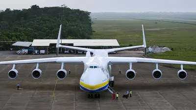 Самый большой самолёт в мире Ан-225 \"Мрия\" - вывозится из Гостомеля на  свалку | Боец Невидимого фронта | Дзен