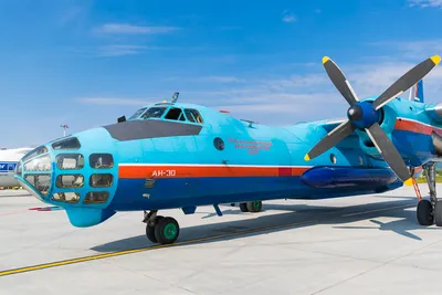 Фотография самолёта · Антонов · Ан-30 · 30073 (зав.н. 1304) · ЛИАЦ -  Летно-иссл. аэрогеофиз. центр