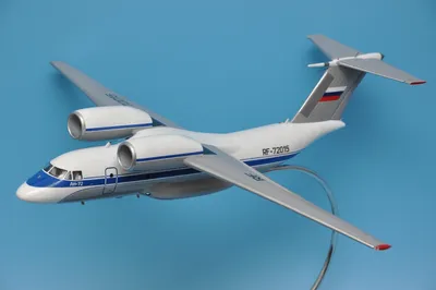 Многоцелевой транспортный самолет Ан-72. - Российская авиация