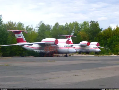 В Якутии при посадке самолета Ан-74 произошло повреждение шасси
